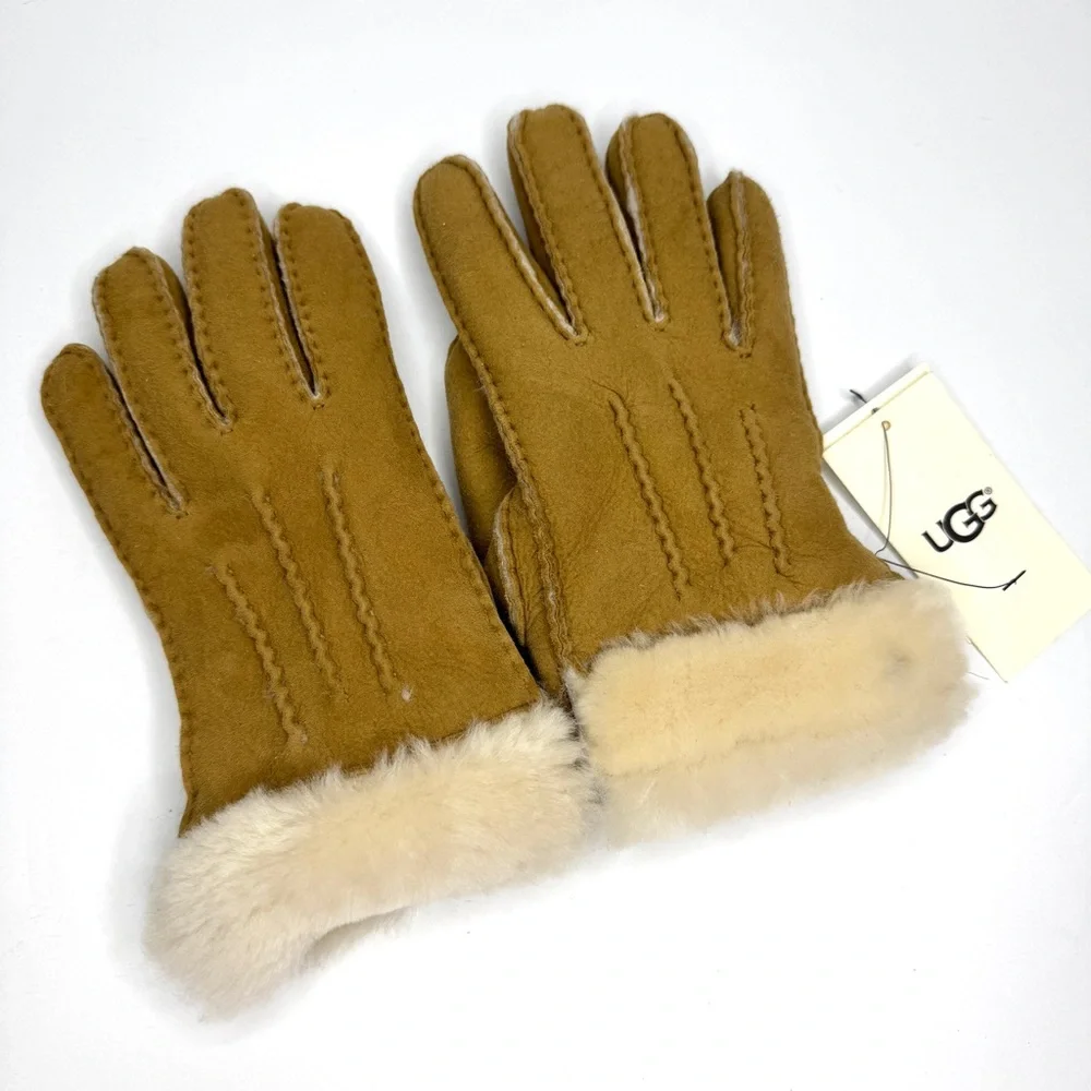 UGG exposed sheepskin
